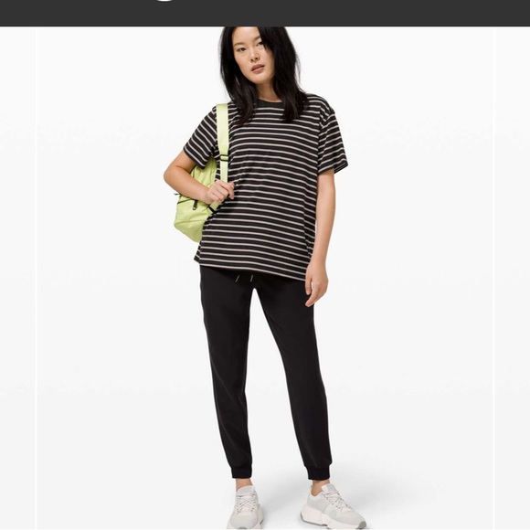 Lululemon All Yours Tee Size 6 Black Stripe - Picture 1 of 10